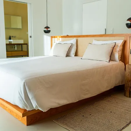 Silveira Bay Lounge Retreat 英雄港