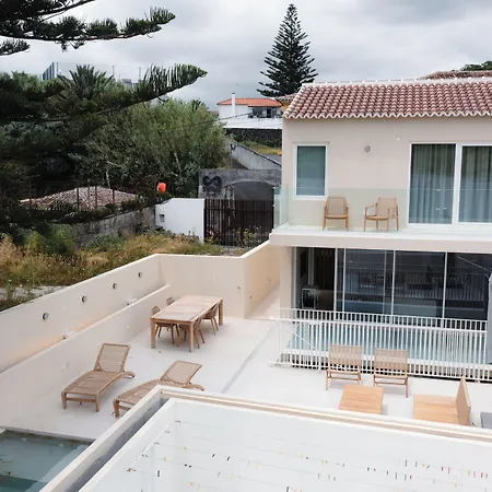 Silveira Bay Lounge Retreat