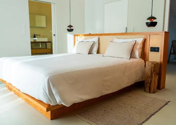 Silveira Bay Lounge Retreat 앙그라두에루이스무