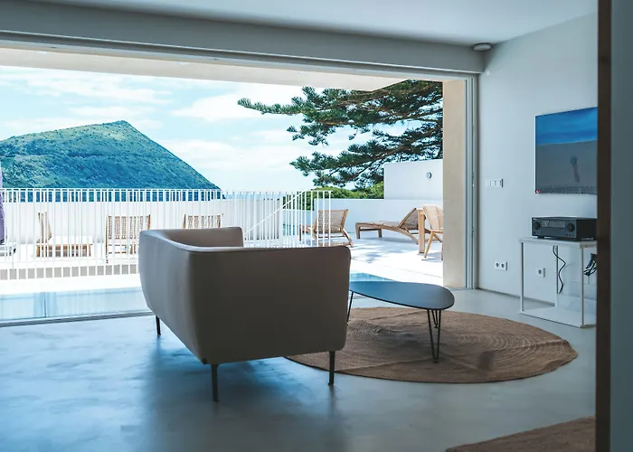 Silveira Bay Lounge Retreat B&B 앙그라두에루이스무