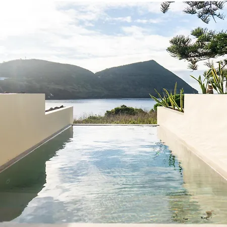 Oda ve Kahvaltı Silveira Bay Lounge Retreat