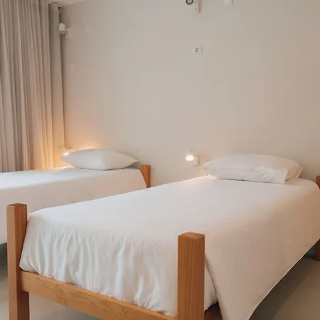 Silveira Bay Lounge Retreat לינה וארוחת בוקר